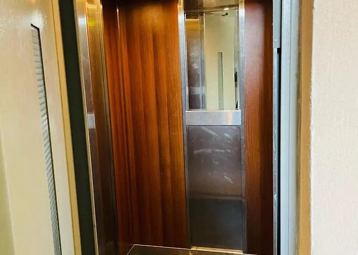 широк център варна15 минути до центъра Варна